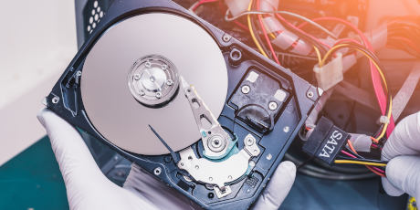 Vyměňte‌ ‌svůj‌ ‌harddisk‌ ‌za‌ ‌SSD‌ ‌a‌ ‌upgradujte‌ ‌na‌ ‌Windows‌ ‌10‌