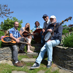 SvKotas band, Sakrapes, Pe & Pe